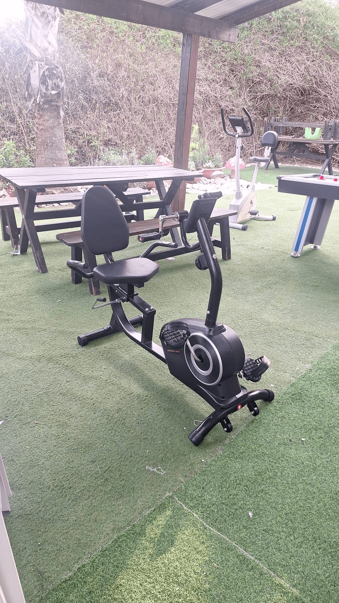 אופני כושר עם משענת ופדלים בידיים D6000 — תמונה 2