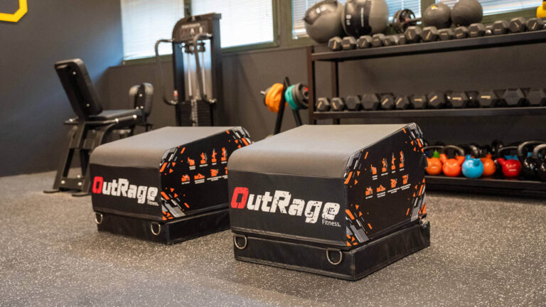 זוג ספות היפ טראסט